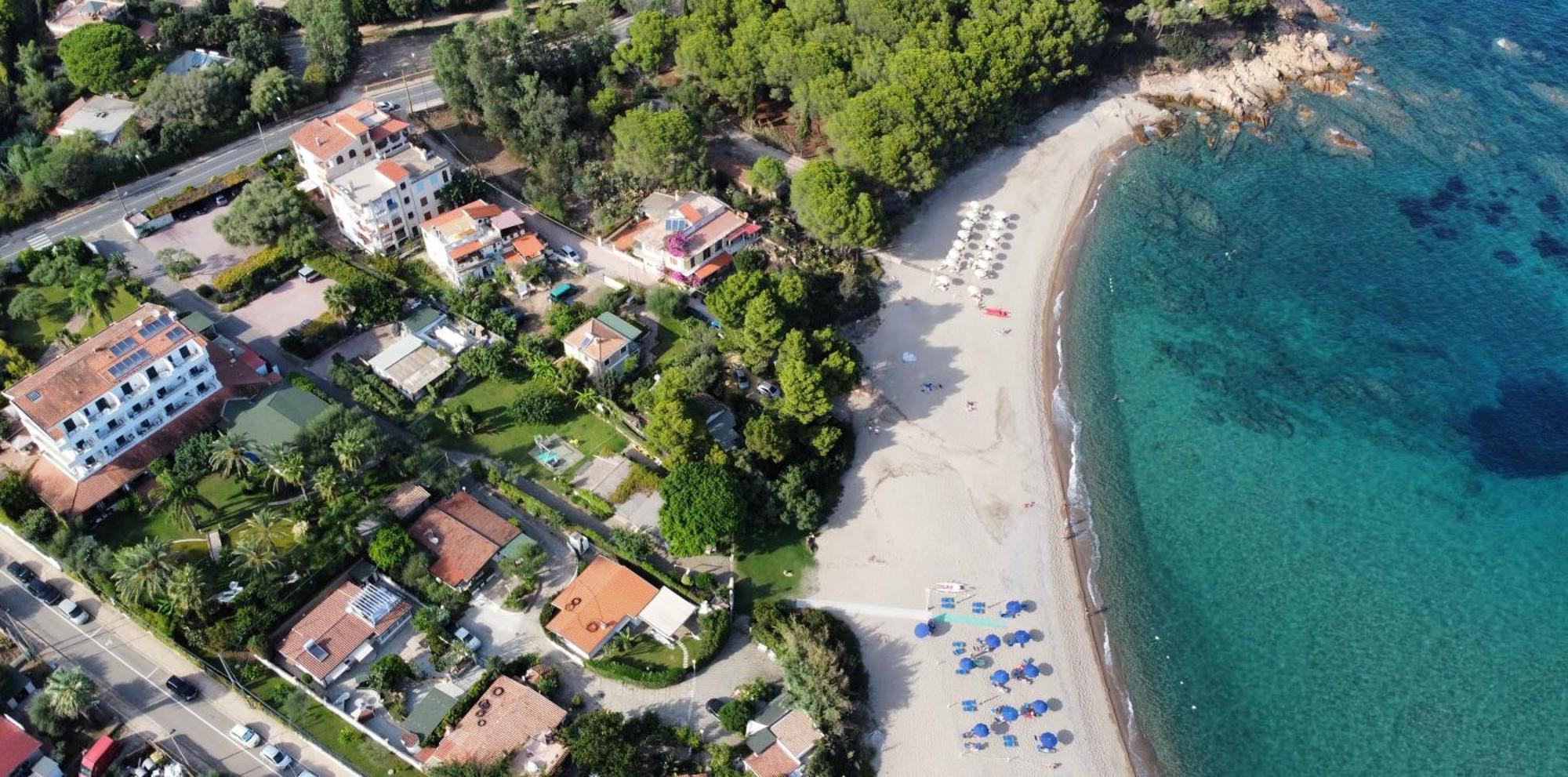 Hotel Mediterraneo Santa Maria Navarrese Kültér fotó
