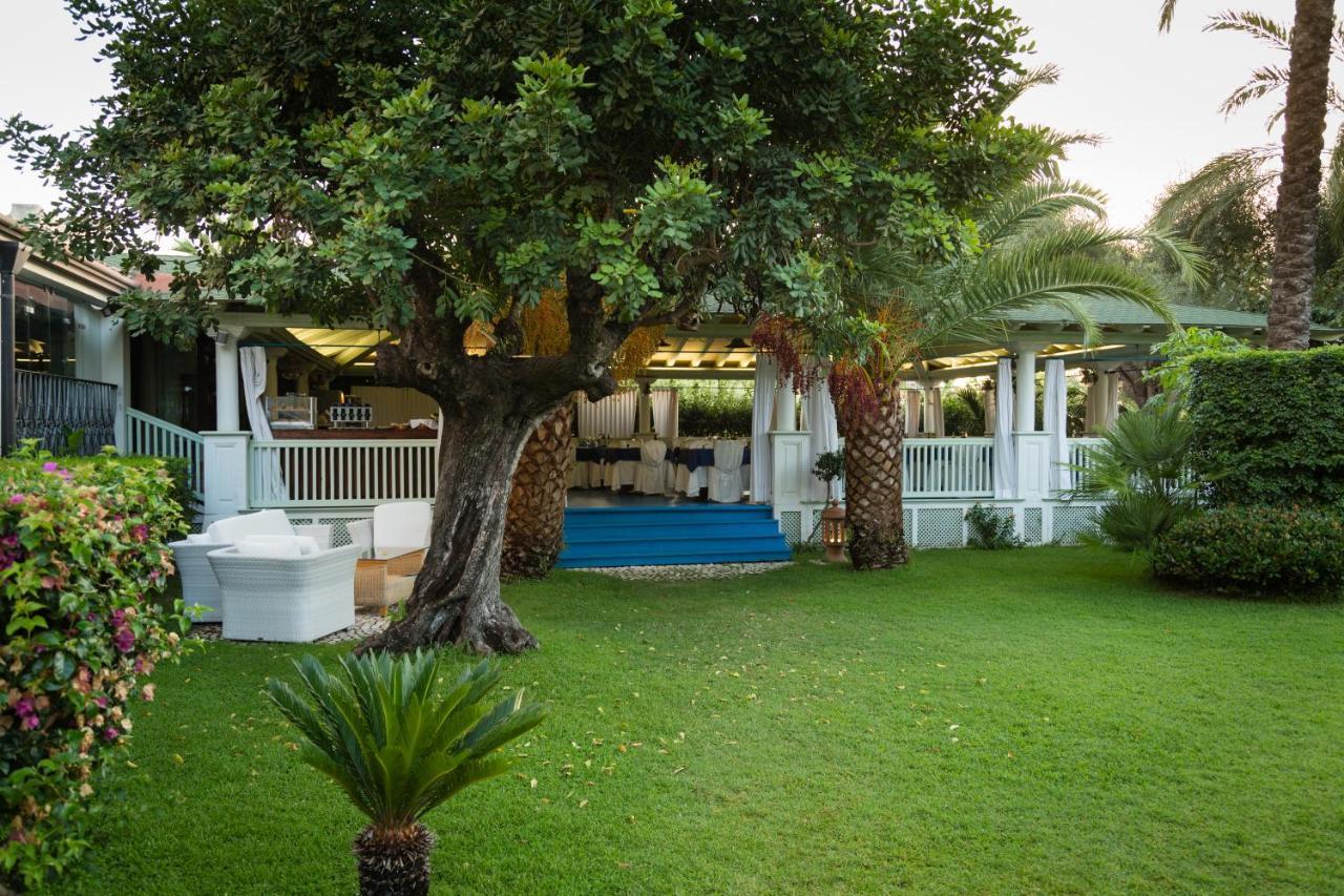 Hotel Mediterraneo Santa Maria Navarrese Kültér fotó